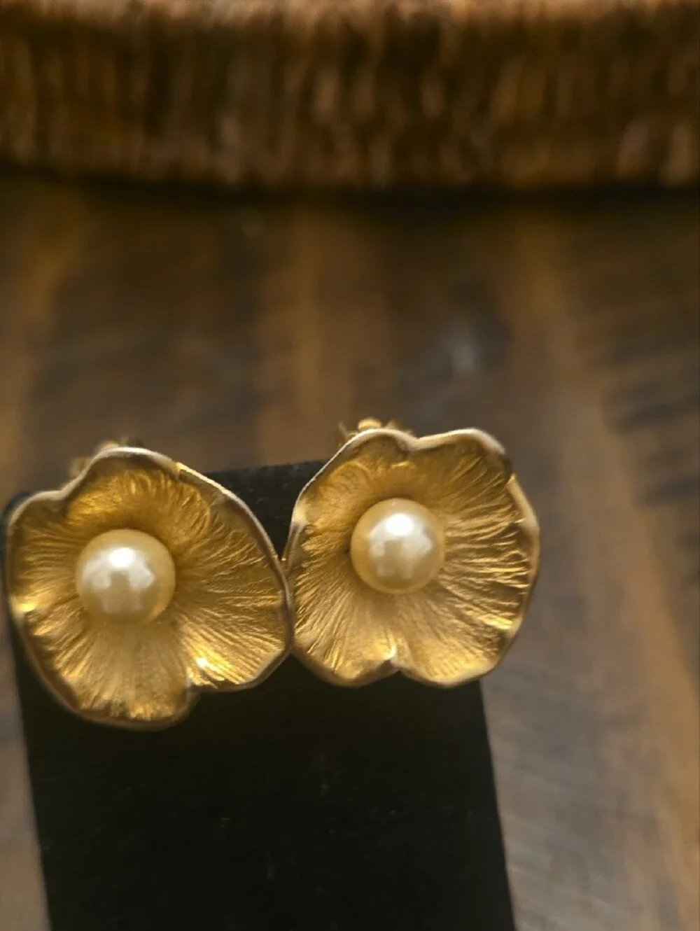 Gold Flower Pearl Center Stud Earrings - Women Jewelry